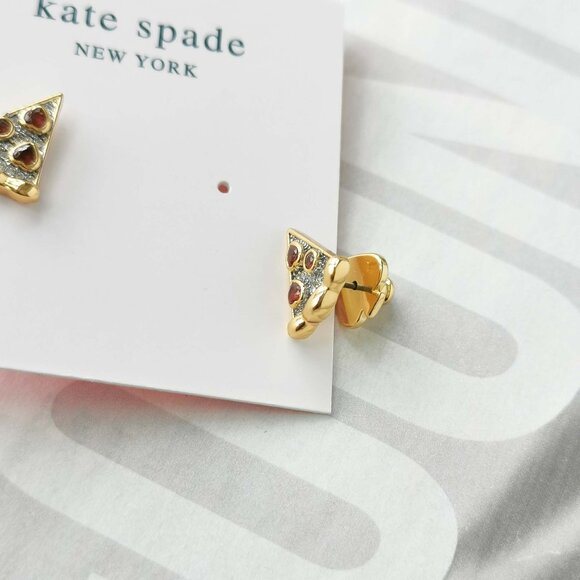 Kate Spade Pizza My Heart Gold Multicolor Stud Earrings NEW - Picture 3 of 3